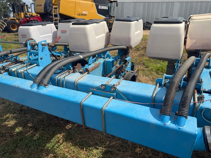 #51909-•-monosem-12-twin-row-38"-center-planter-05a116-inv#51909-image-133