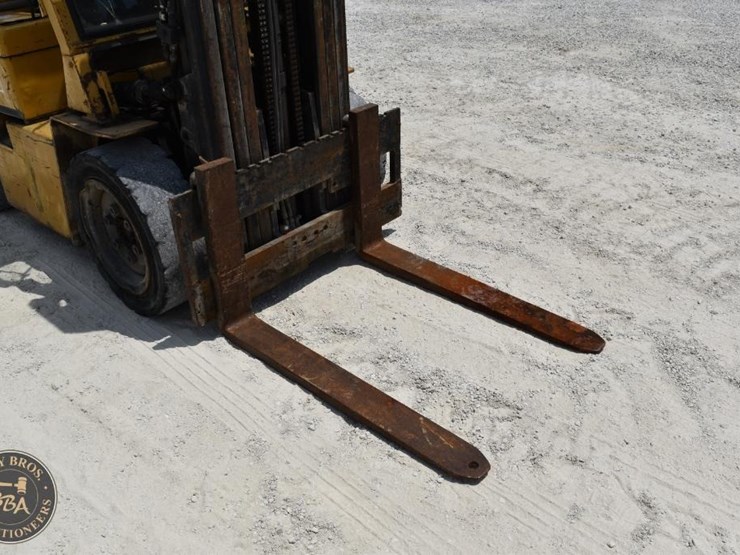 caterpillar-v50d-image-9
