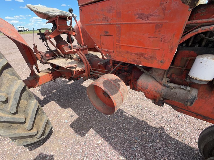 1951-j.i-case-tractor-image-16