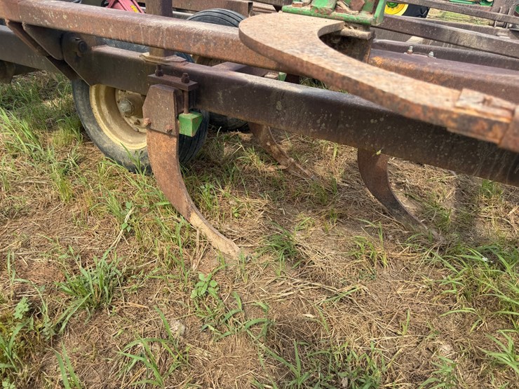 #51911-•-30'-chisel-plow-inv#51911-image-62