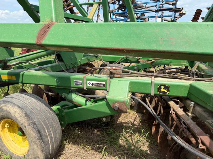 john-deere-37-image-61