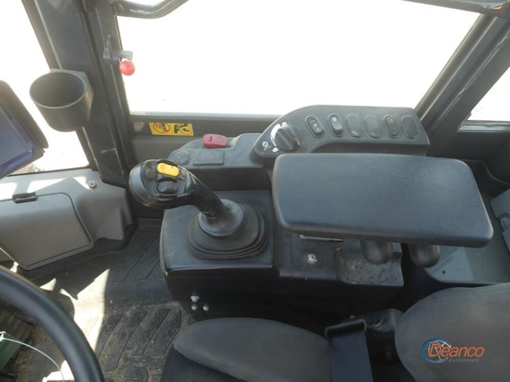 komatsu-wa200-8-image-16