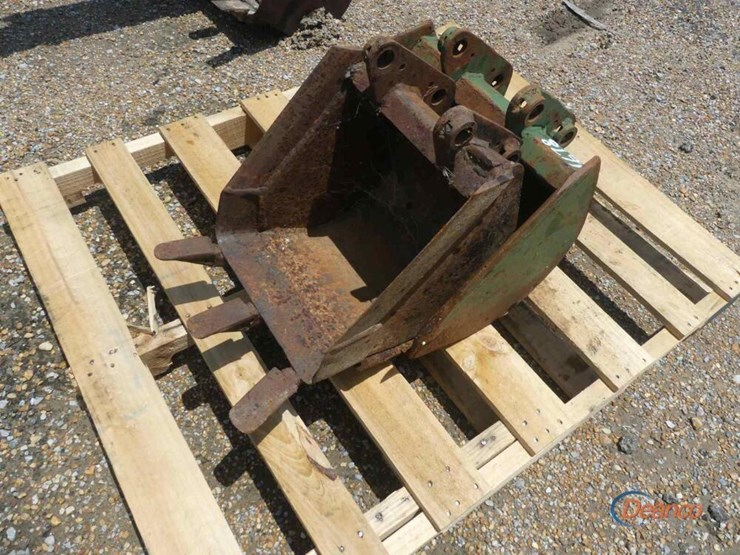 john-deere-25-image-6