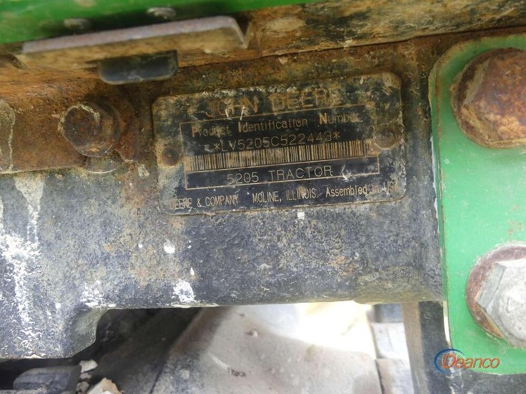 john-deere-5205-image-11