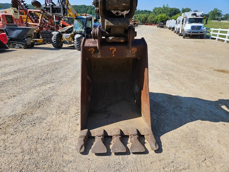 2006-komatsu-pc300-lc-image-14