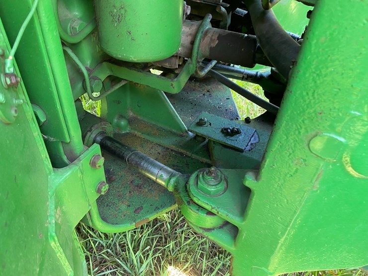 john-deere-8430-image-37