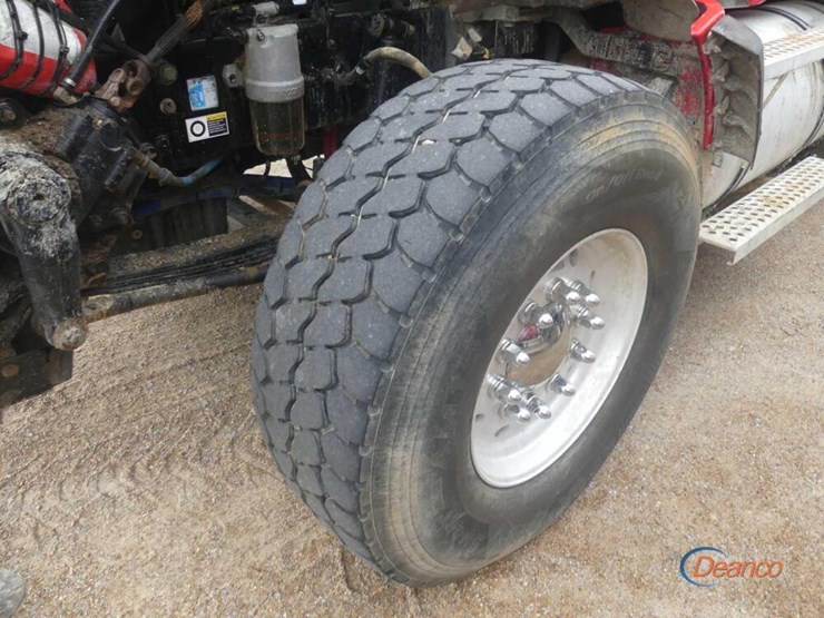 2018-kenworth-t880-image-14