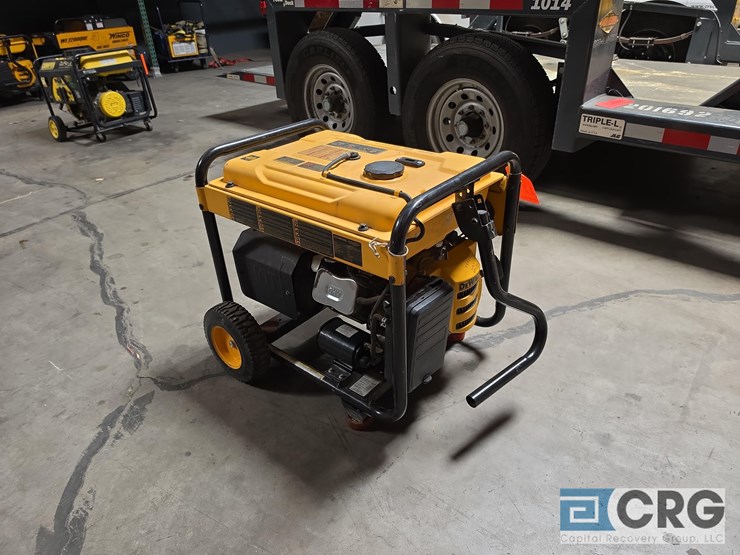 dewalt-dxgnr6500-portable-generator-image-4