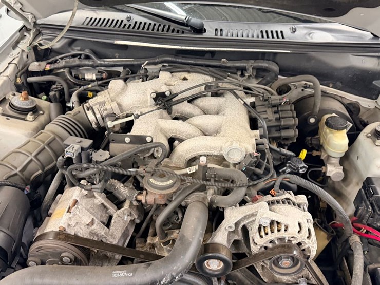 #1874-•-2002-ford-mustang-image-46