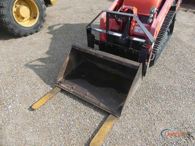 2023-kubota-scl1000-image-5