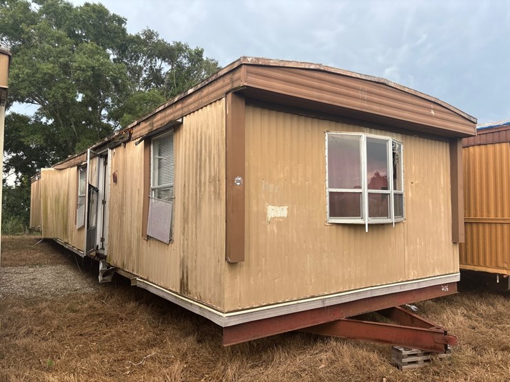 #302-•-mobile-home-image-2
