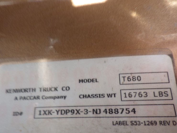 2022-kenworth-t680-image-20