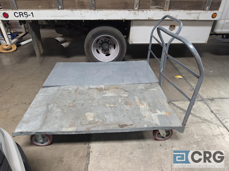 heavy-duty-flatbed-carts-and-mobile-workstation-image-2
