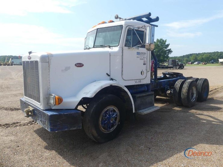 1990-peterbilt-378-image-18