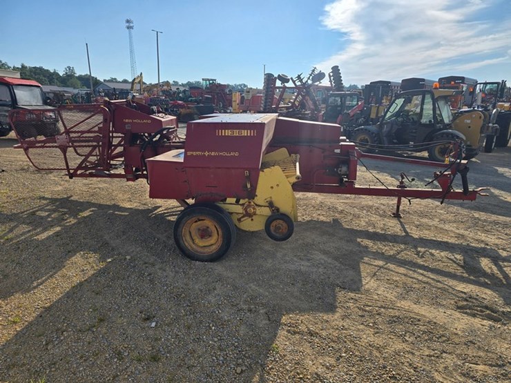 new-holland-316-image-6