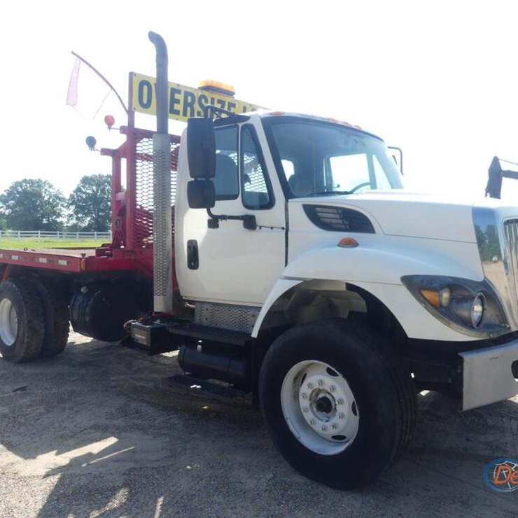 2016 INTERNATIONAL 7400