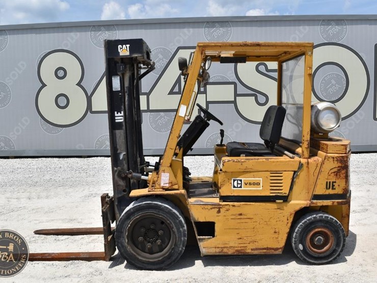 caterpillar-v50d-image-2
