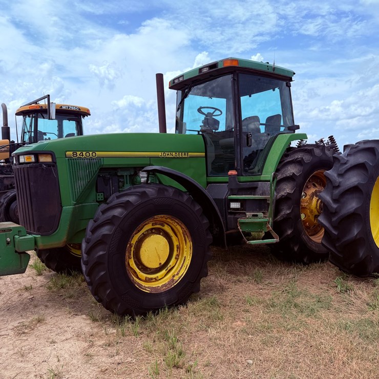 1996 JOHN DEERE 8400
