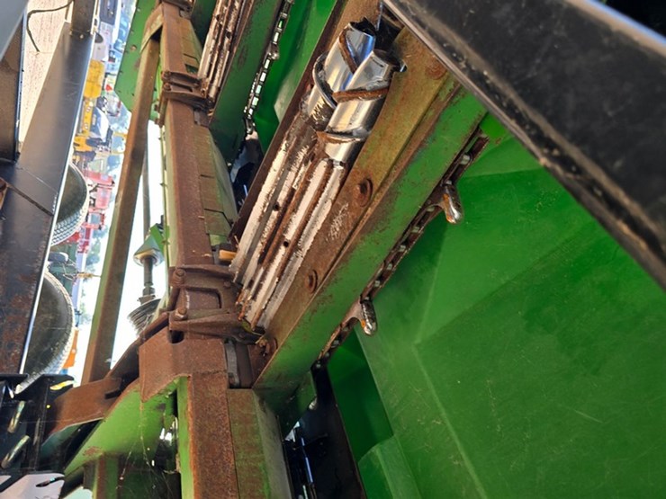 john-deere-8-image-20