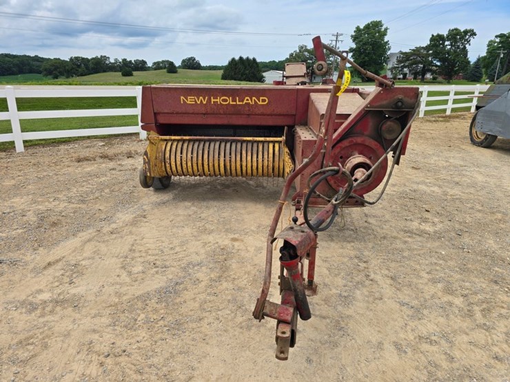 new-holland-315-image-9