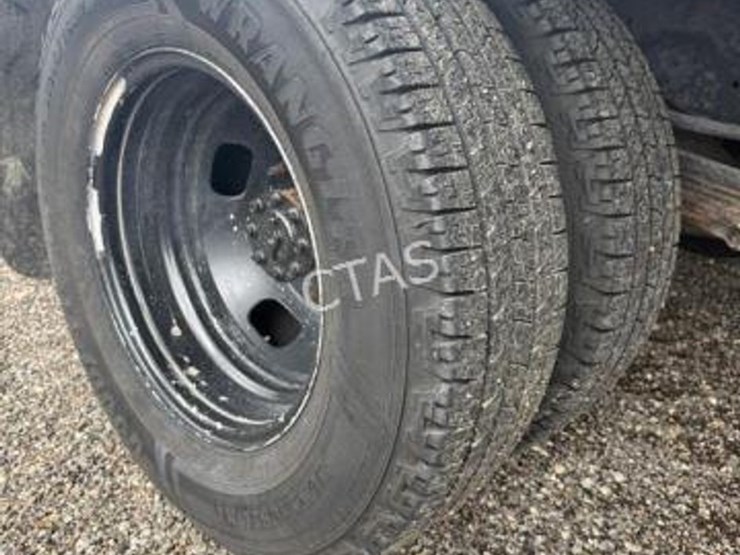 2016-ford-f350-xl-image-35