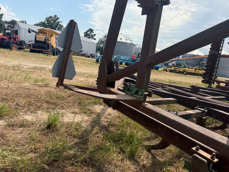 #51911-•-30'-chisel-plow-inv#51911-image-42