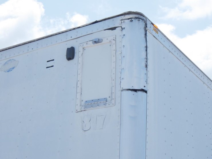 2006-utility-4000d-x-image-2