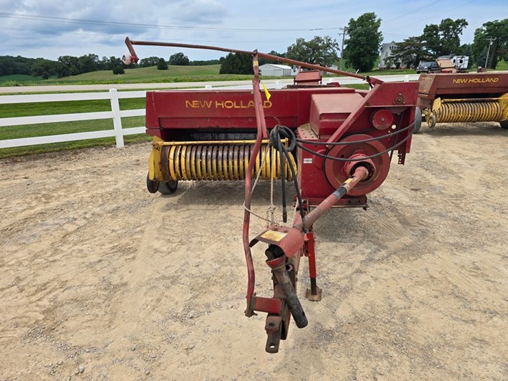 new-holland-315-image-8