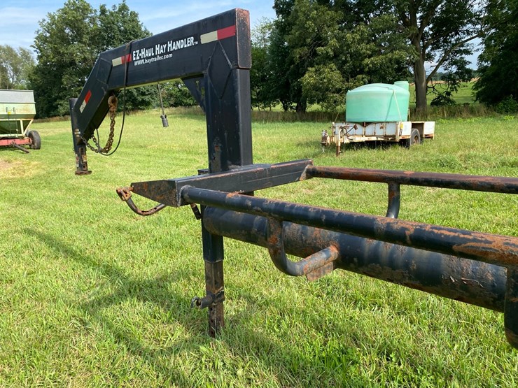 hay-trailer-image-14