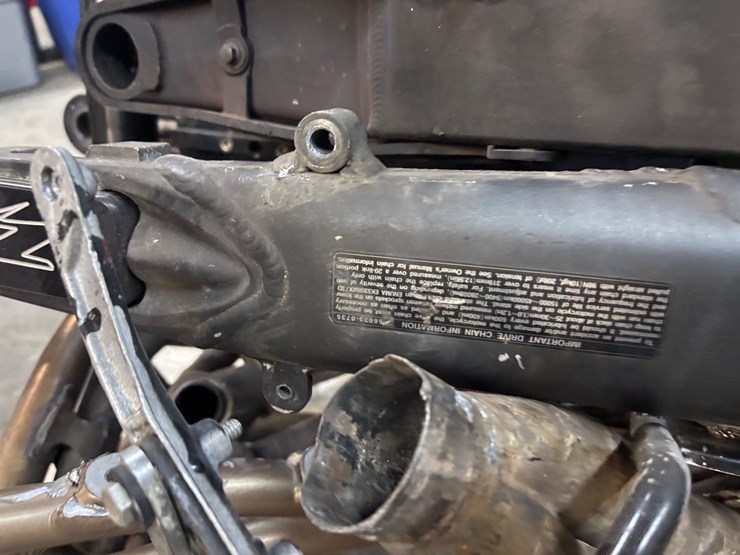 #404-•-lot-of-parts-for-suzuki-gsx/r-image-3