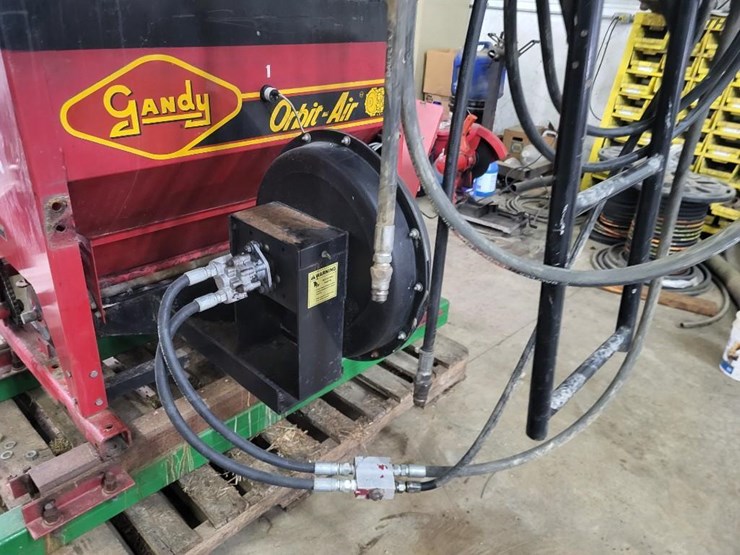 gandy-6290-68-orbital-air-seeder-image-20