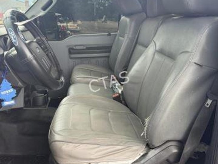 2016-ford-f350-xl-image-25