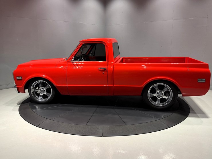 1972-chevrolet-c10-image-3