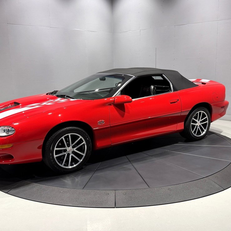 #1517 • 2002 Chevrolet Camaro SS