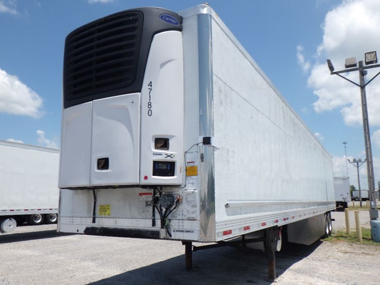 2019-utility-3000r-image-1