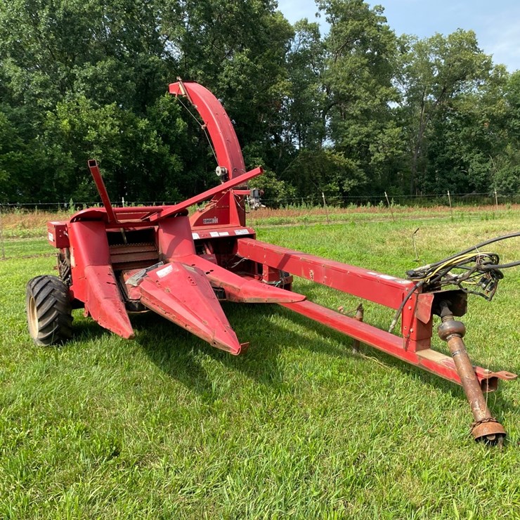 Case IH 881 Forage Harvester