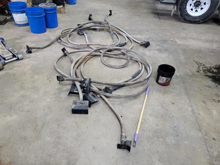 gandy-6290-68-orbital-air-seeder-image-23