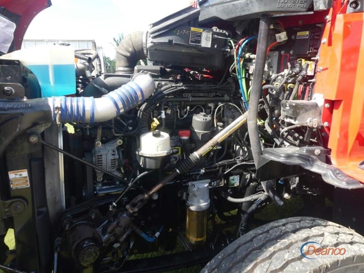 2017-kenworth-t680-image-11