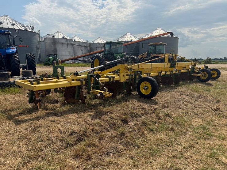 #51910-•-roll-a-cone-12-row-38"-spacing-hipper-10-3218-inv#51910-image-2