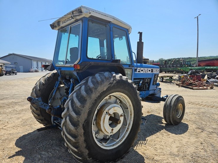 ford-8630-image-5