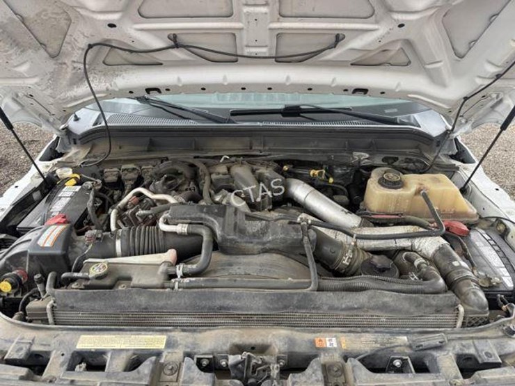 2016-ford-f350-xl-image-29