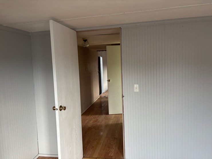 #305-•-mobile-home-image-28