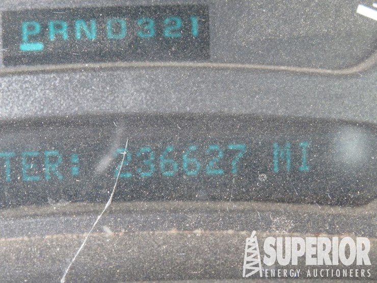 2003-chevrolet-silverado-2500hd-image-11