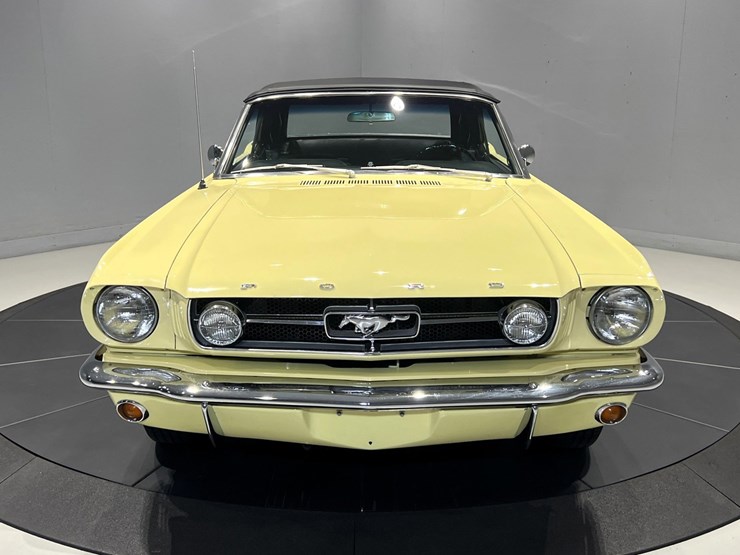 #1512-•-1965-ford-mustang-convertible-image-17