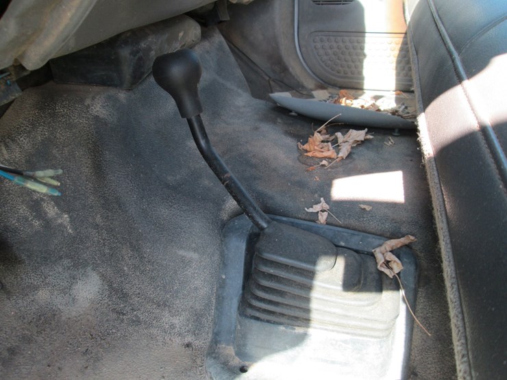2004-ford-f350-image-18