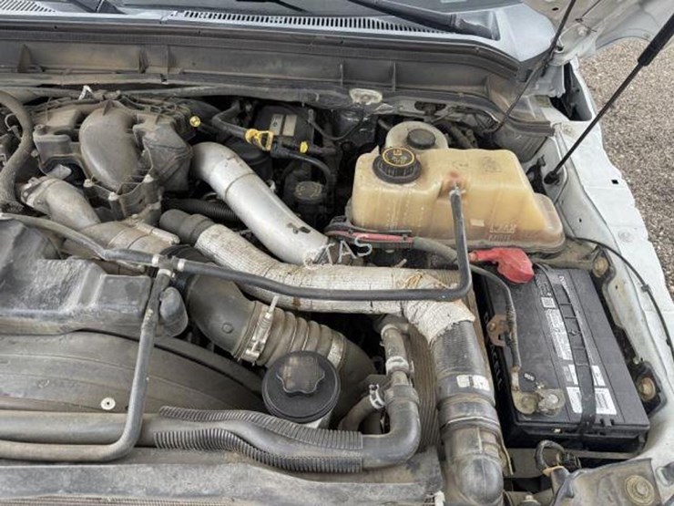 2016-ford-f350-xl-image-30