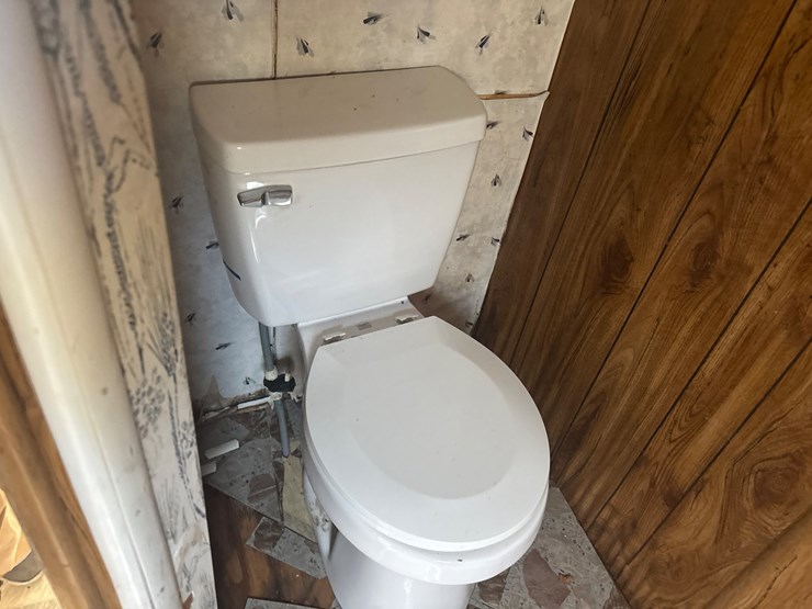 #302-•-mobile-home-image-19