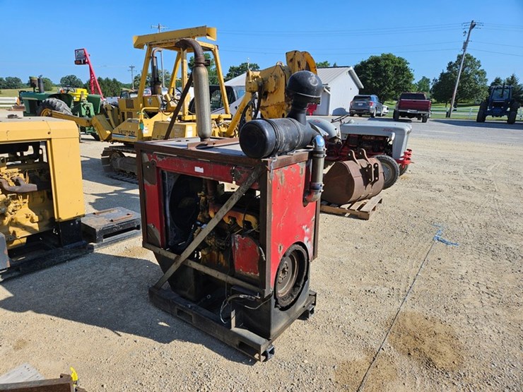 john-deere-4039-image-3