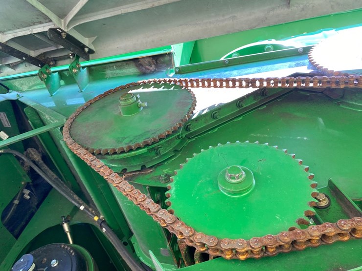 john-deere-9670-combine-4x4-image-52