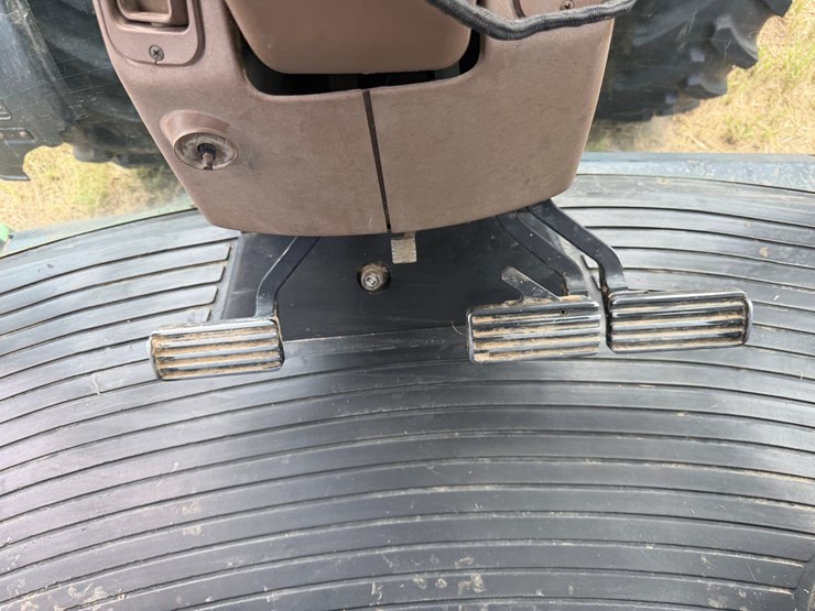 1996-john-deere-8400-image-60